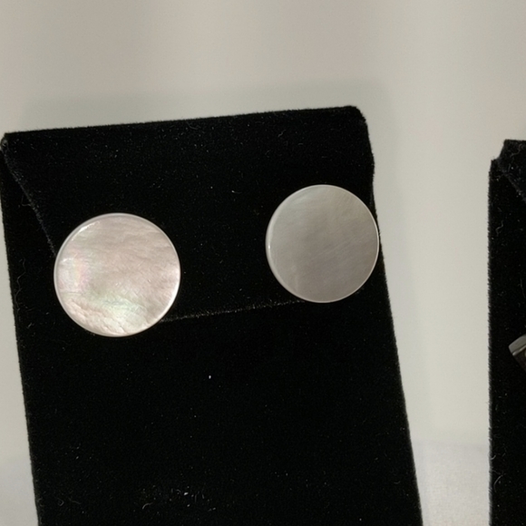 ๐จ๐ฆ Lot Of Early to Mid 80s Post Earrings - Picture 6 of 6